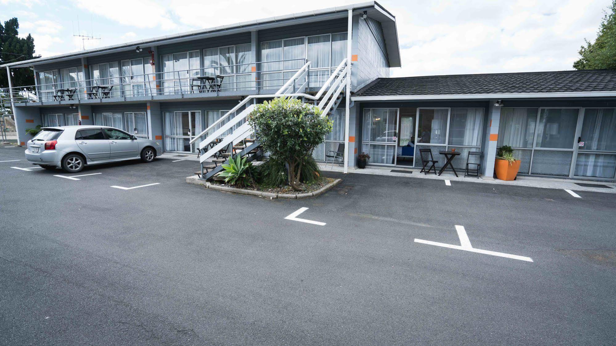 Roselands Motel Tauranga Eksteriør billede